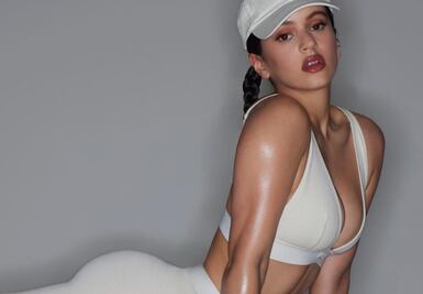 Rosalía, nueva imagen de la firma de ropa interior de Kim Kardashian