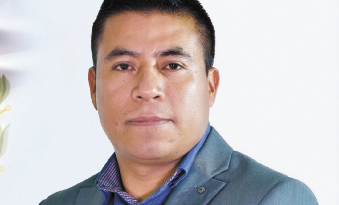 Cachan a diputado oaxaqueño haciendo “copy paste”