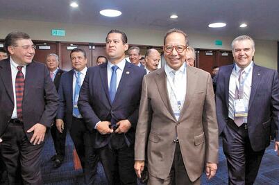 SHCP e IP logran ajustes contra factureros