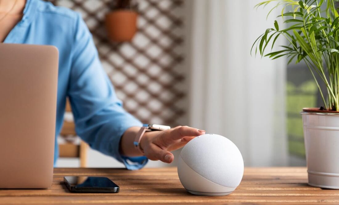 Alexa, asistente de voz más popular. Foto: Freepik