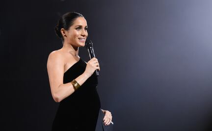 Meghan Markle sorprende con un vestido negro en los British Fashion Awards