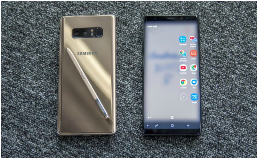 El equipo incluye una plumilla digital o S Pen para realizar anotaciones rápidas