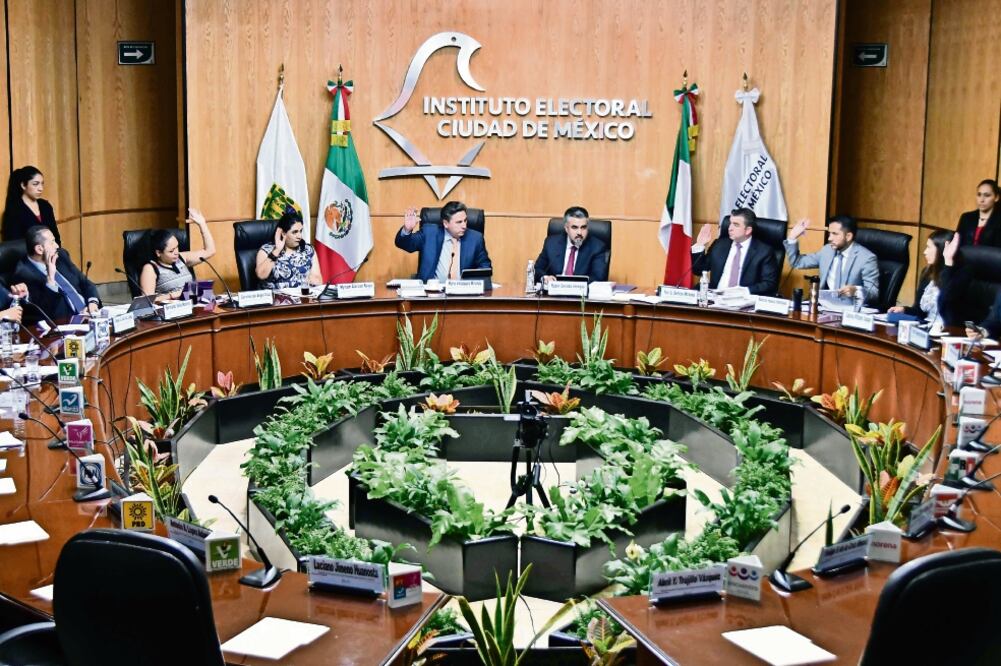 Los recursos legales se presentaron ante el Instituto Electoral de la Ciudad de México y deberán ser resueltos por el Tribunal Electoral capitalino. (ARCHIVO EL UNIVERSAL)