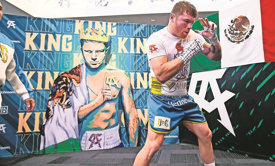 El Canelo podría estar de regreso en los encordados en mayo, tras su lesión en la mano. Foto: Matchroom