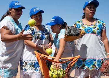 Las amazonas de Yaxunah, equipo de softbol indígena que desafió al machismo, llegan a Hollywood