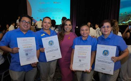 Mara Lezama entrega certificaciones de estándares de calidad que fortalecen al Turismo en Quintana Roo