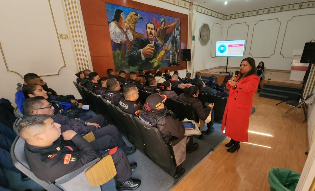 El Sistema de Transporte Colectivo (STC) Metro concluyó la capacitación en materia de sensibilización y atención ante casos de adicciones y salud mental. (Foto: especial)