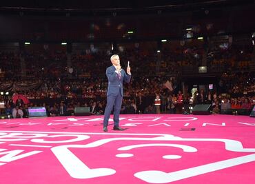 Celebran el tercer aniversario de "El Médico en tu Casa"