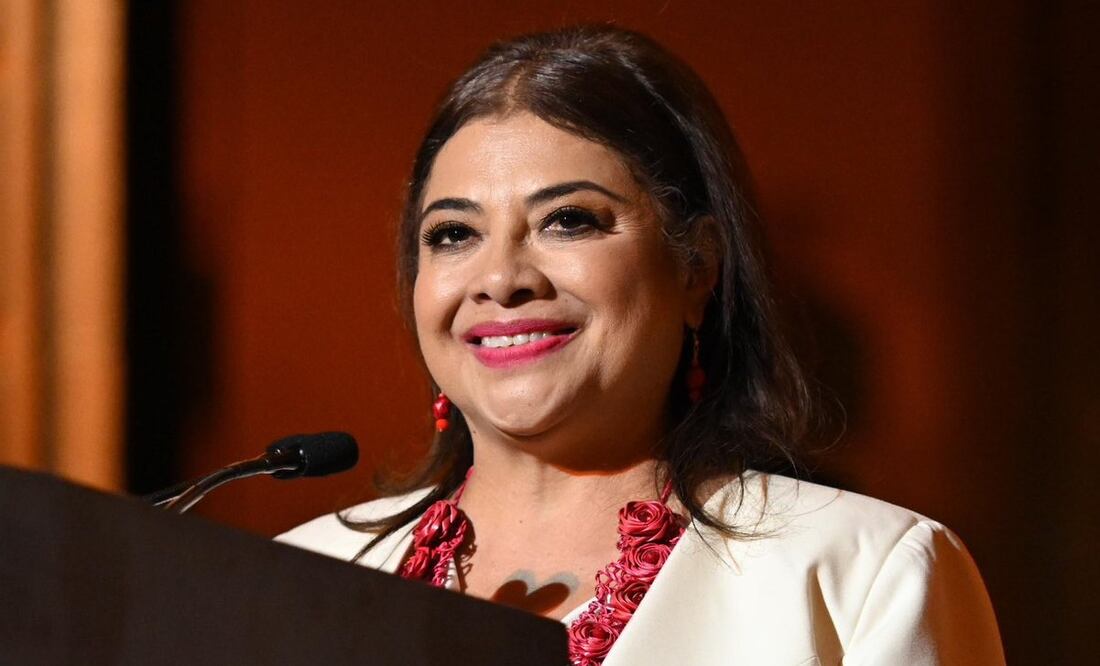 Industria taurina tendrá que transformar la fiesta brava en CDMX, cumpliendo la ley, aseguró la Jefa de Gobierno, Clara Brugada. Foto: X @ClaraBrugadaM