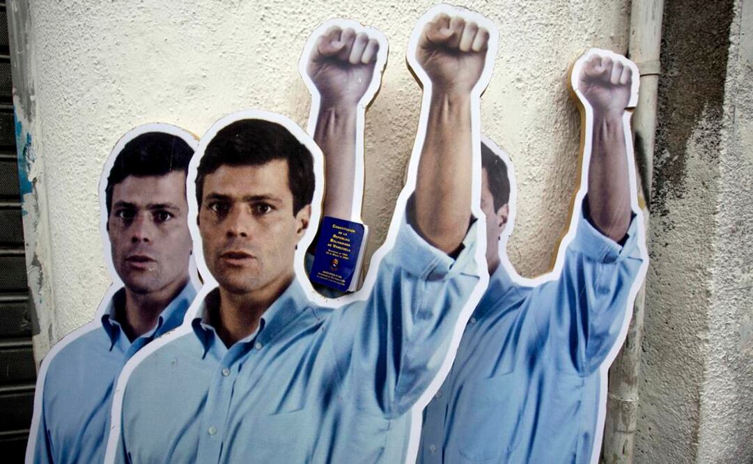 Afiche de Leopoldo López (Foto: AP)