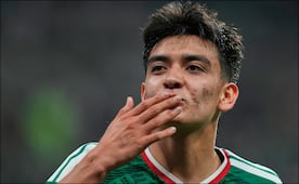 La Selección Mexicana tiene nuevo 10; Gil Mora recibe la responsabilidad