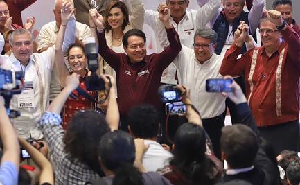 Morena hace encerrona este jueves para definir encuestadoras