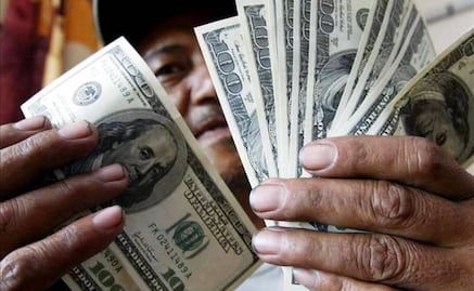 Dinero en efectivo sobrevive en EU gracias a inmigración ilegal y altas comisiones a pagos con tarjeta