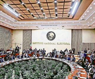 Se le pierden al INE 116 vehículos y 17 mil bienes