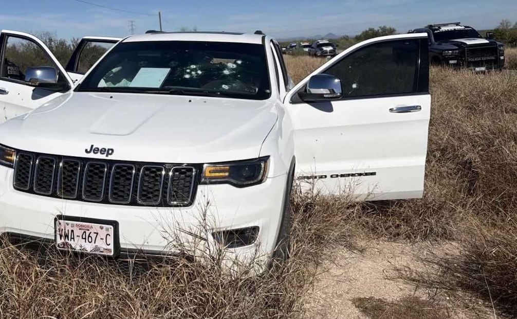 Auto donde viajaba Nora Alicia Biebritch Duarte durante el ataque armado (24/02/2026). Foto: Especial