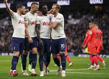 Tottenham sufre brote de Covid-19 en sus futbolistas