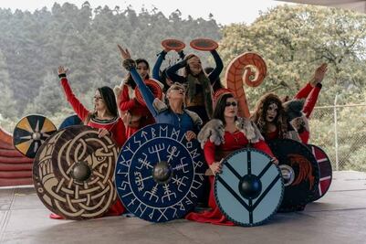 ¿Fan de Ragnar Lodbrok? Lánzate al Festival Vikingo en un bosque