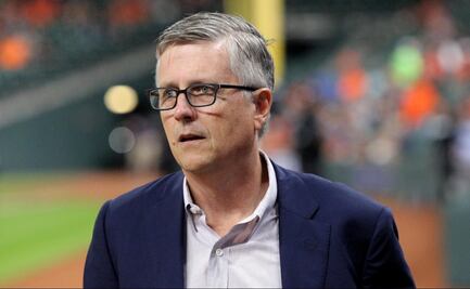 Exgerente general mexicano de los Astros sospechaba del robo de señas