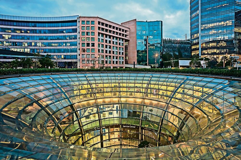 Expertos inmobiliarios indican que los corredores de Insurgentes, Polanco y Santa Fe en la Ciudad de México representan 68% de la actividad del sector (ARCHIVO EL UNIVERSAL)