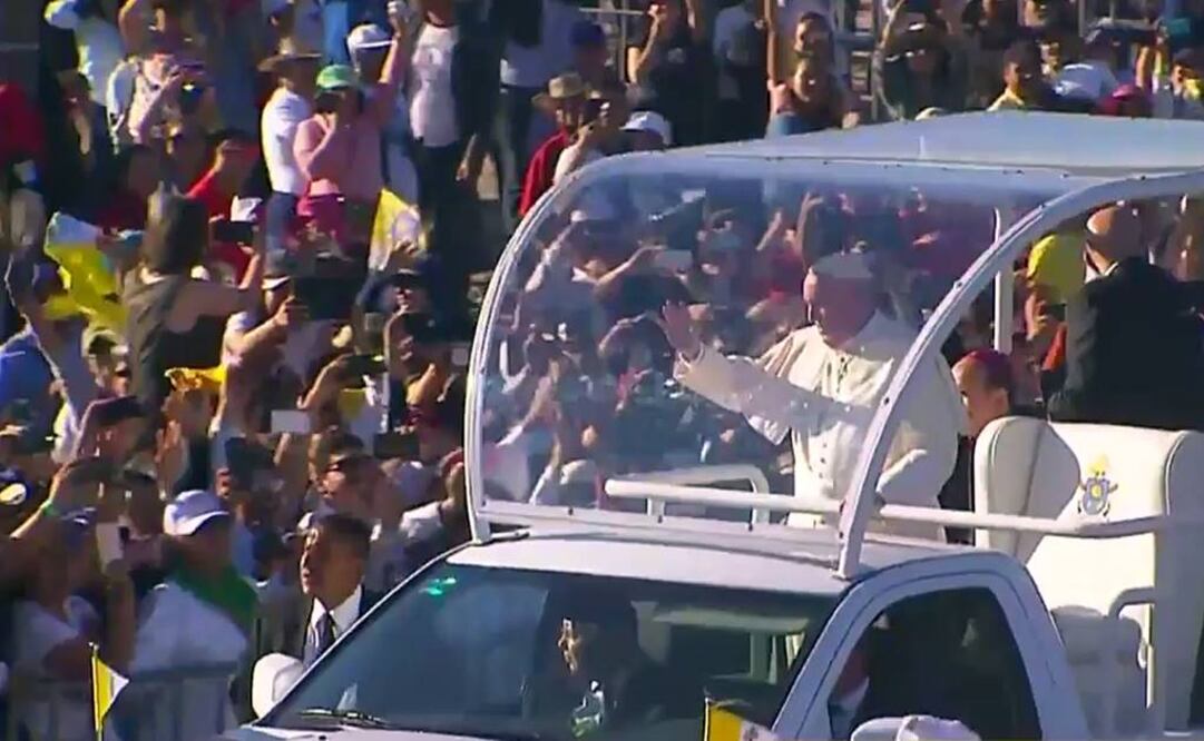 Tomada de YouTube "Con el Papa en México"