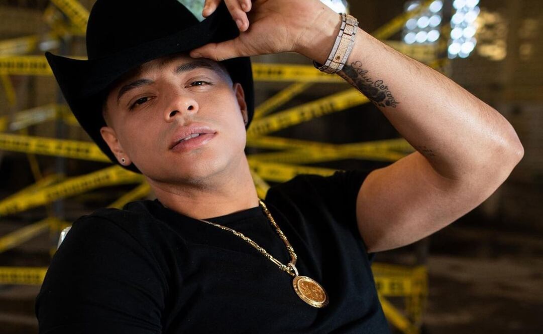 El líder de Grupo Firme reapareció en redes sociales después de someterse a varias operaciones  Foto: Instagram