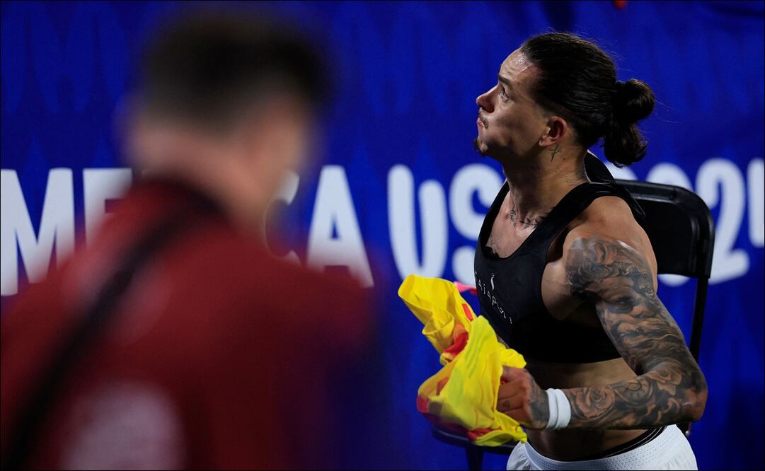Los jugadores uruguayos se vieron implicados en la pelea al final del partido - Foto: AFP