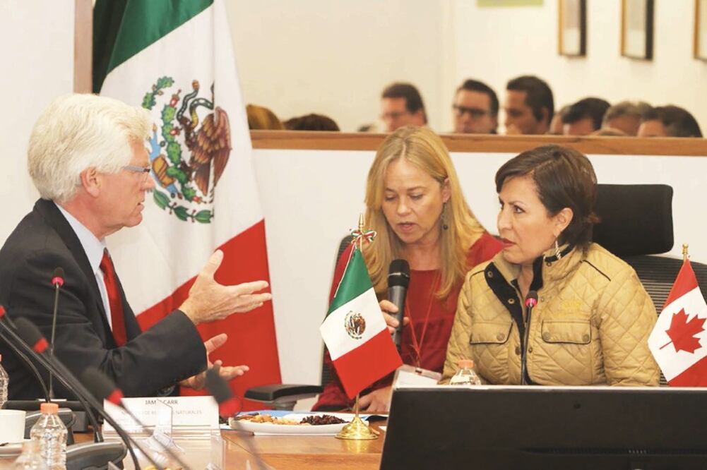 En una reunión con Rosario Robles, titular de la Sedatu, el ministro canadiense James Carr dijo que hay confianza para invertir en México. (SEDATU)
