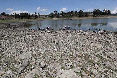 Reportan fuga de agua en macrocircuito del Sistema Cutzamala