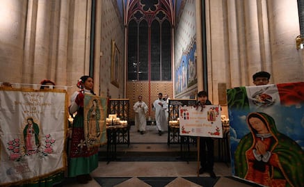 FOTOS: Virgen de Guadalupe en la Catedral de Notre Dame; mexicanos también la veneran en Francia