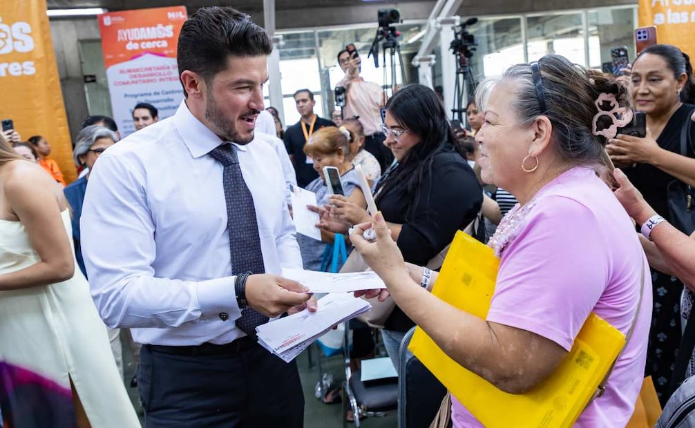 Nuevo León ampliará programa "Ayudamos a las Mujeres"; Samuel García busca llegar a 160 mil beneficiarias.
Foto: Especial.