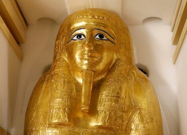 EU devuelve a Egipto sarcófago robado hace ocho años