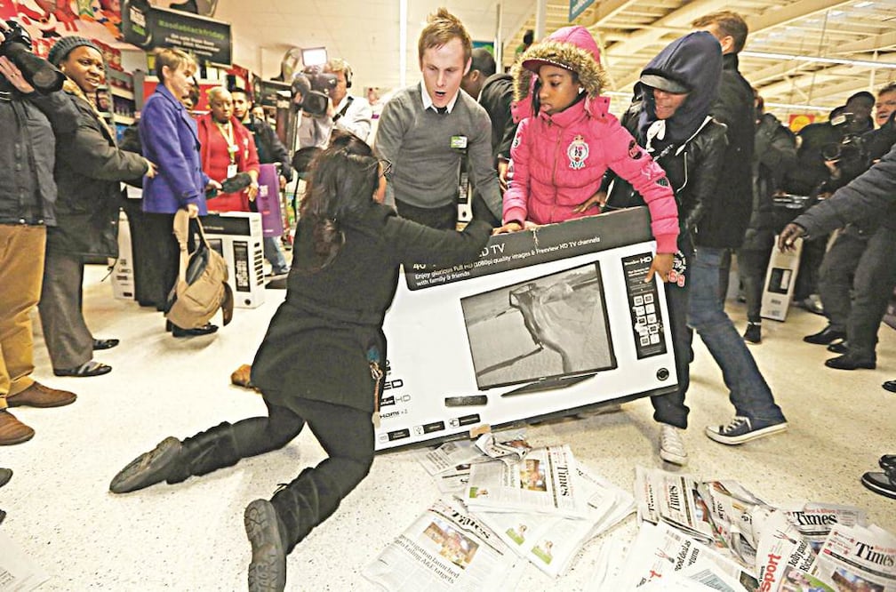 De acuerdo con expertos, al sufrir cualquier mal momento nace la necesidad de compensarlo con la compra  de productos o actividades relacionadas con el área en la que sucedió el desaire. Foto Archivo/EL UNIVERSAL