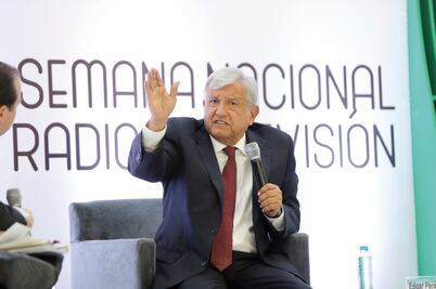 AMLO, promesas grabadas en video