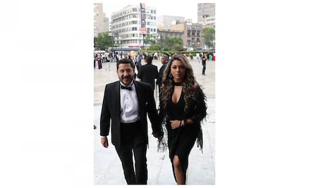 Senadores, diputados y el líder de La Luz del Mundo