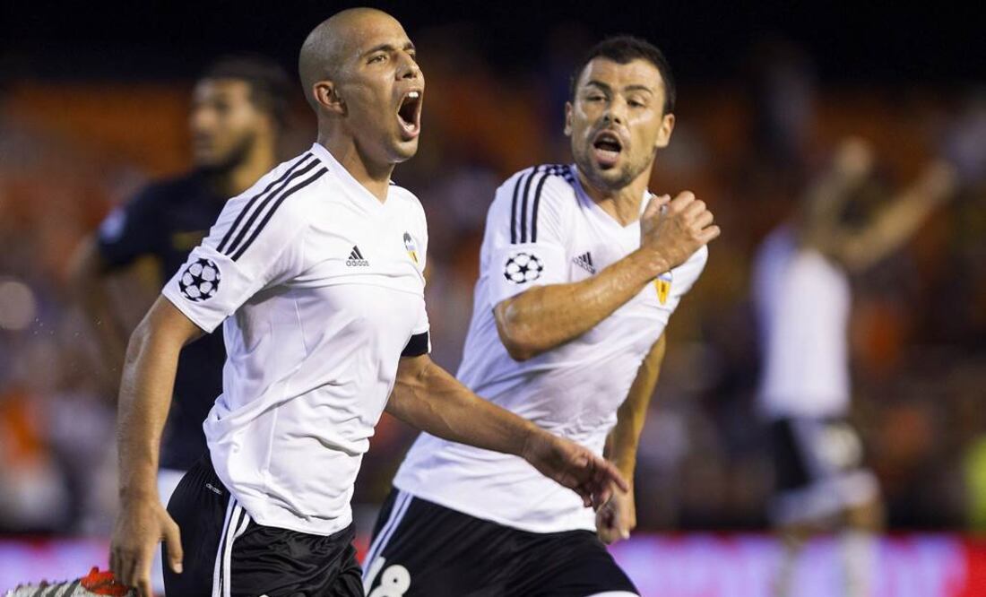 Valencia encamina su pase a Champions