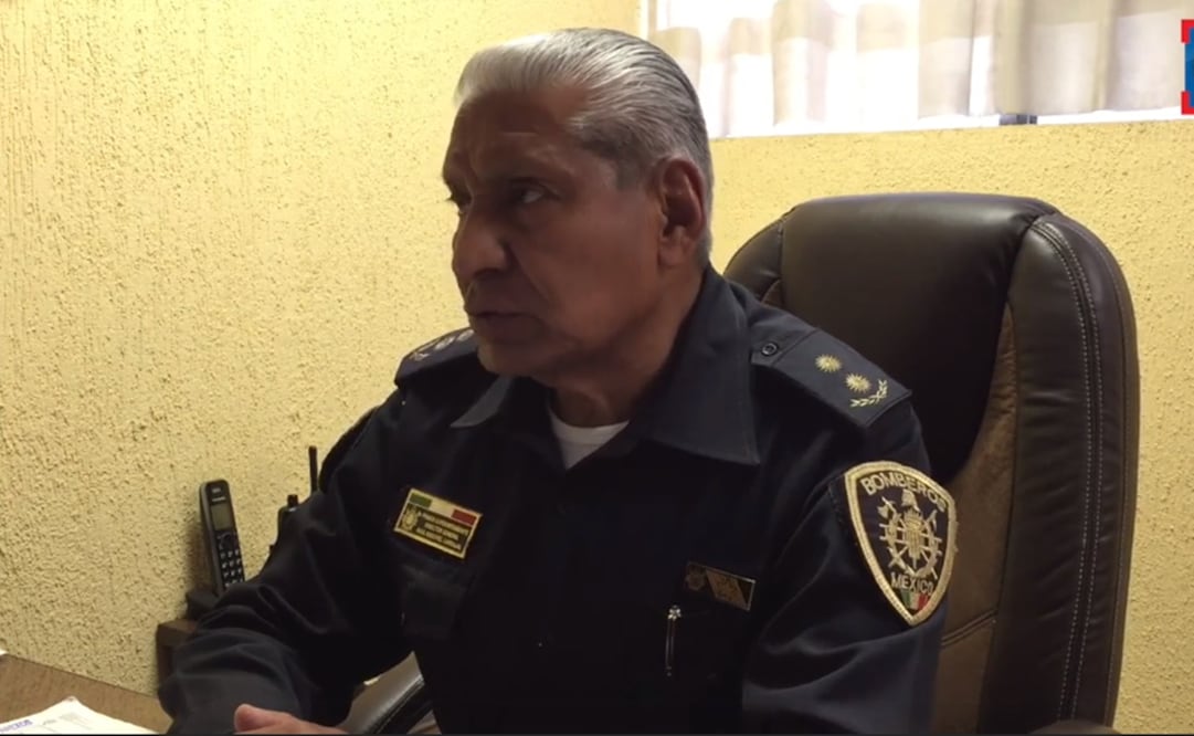 Raúl Esquivel, el exdirigente del Heroico Cuerpo de Bomberos, conocido como Jefe Vulcano, murió este martes a los 77 años de edad. Foto: captura de video 