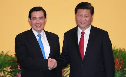 Presidentes de China y Taiwán sostienen histórica reunión