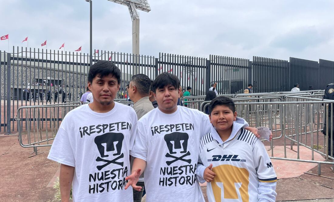 Afición de Pumas se manifiesta contra directiva, cuerpo técnico y jugadores - Foto: Miguel Flores/EL UNIVERSAL