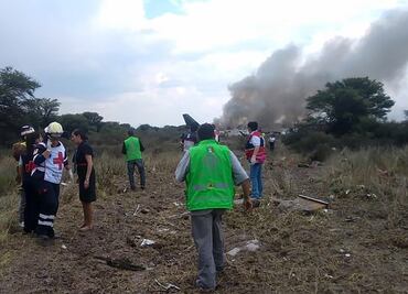 Recuperan cajas negras del avión accidentado en Durango