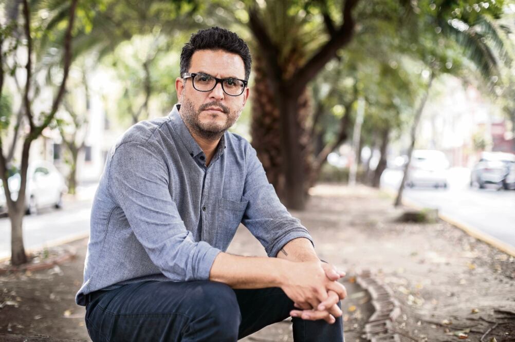 Julio Trujillo reúne en este poemario momentos de pausa y reflexión (GERMÁN ESPINOSA. EL UNIVERSAL)