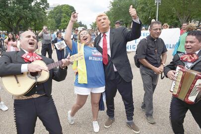 ONU enfrenta a EU por política migratoria