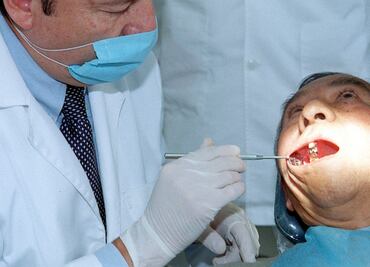 Hombres, los que menos cuidan su salud bucal