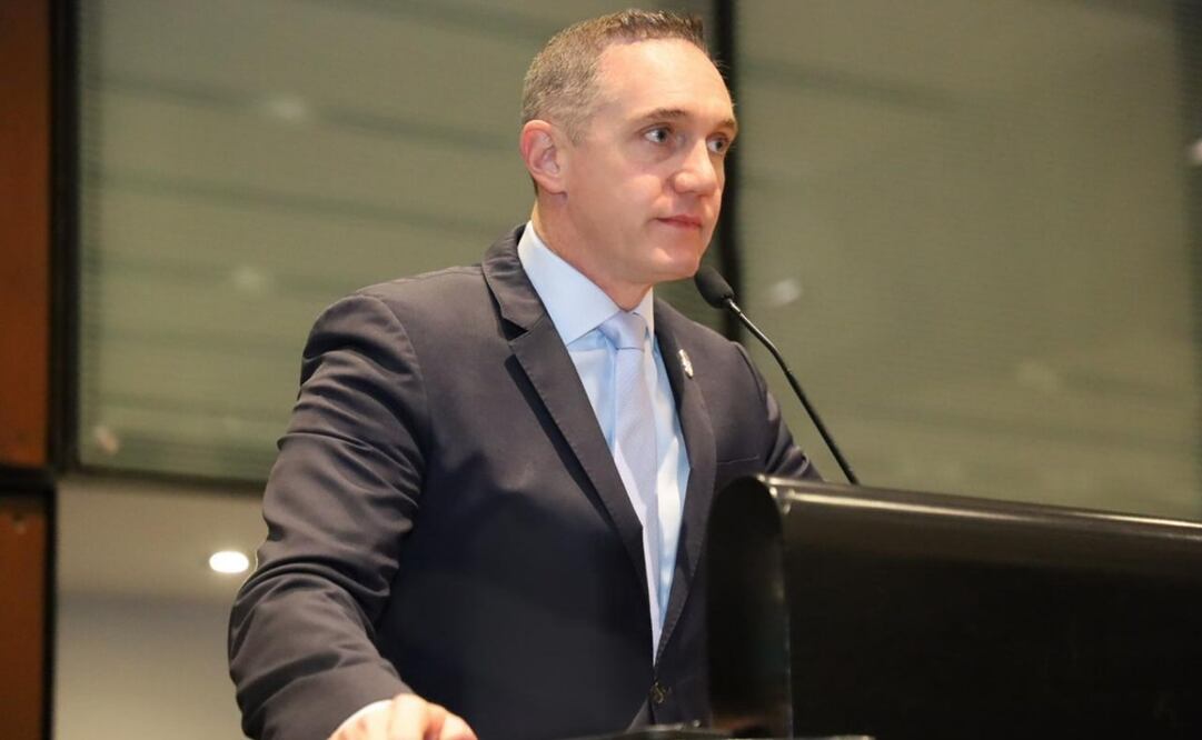 Cajón de la Línea A de Metro se encuentra fracturado, informa director del STC.
Foto: Especial.