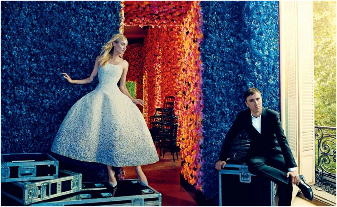 1.- Raf Simons: El creativo belga fue el centro de atención este año al salir de la maison Christian Dior luego de tres años de estar al frente, para enfocarse en el menswear de su firma homónima, así como su colaboración con Adidas.