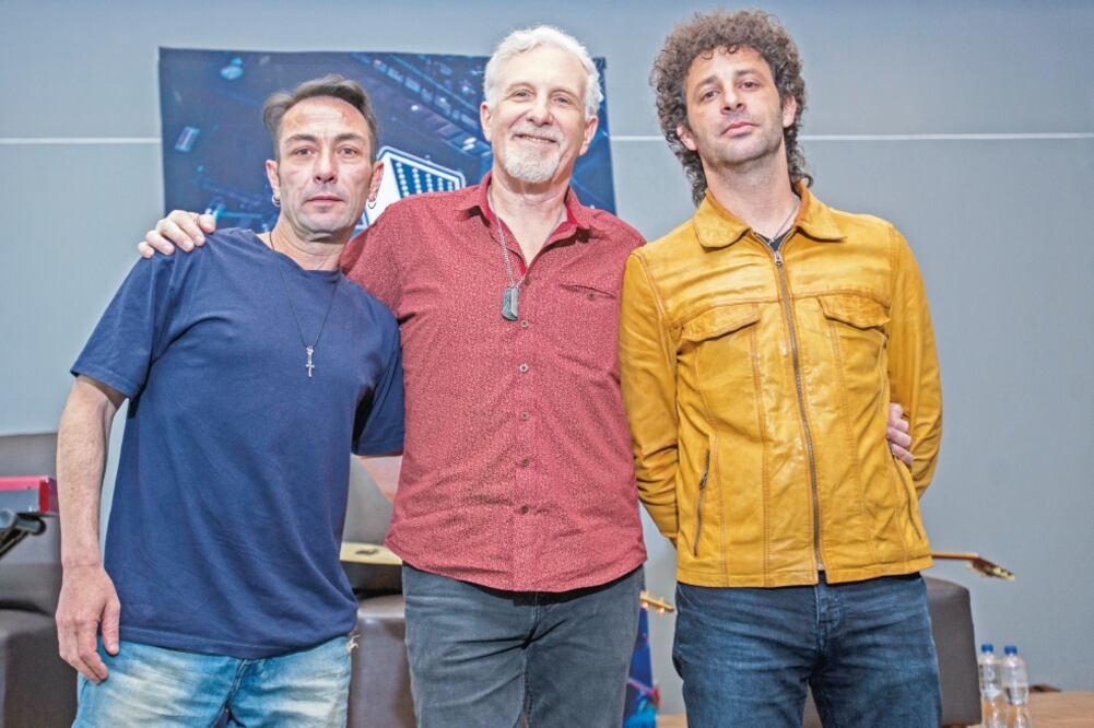 “Somos fans que se juntan a hacer música de Soda, pero bien”, explicaron los músicos (CAMILA MATA. EL UNIVERSAL)