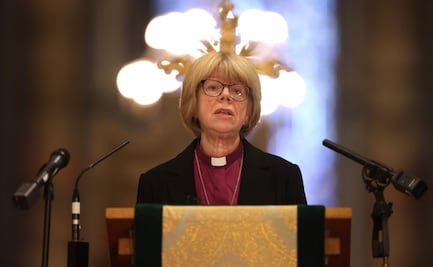 Sarah Mullally, primera mujer nombrada jefa de la Iglesia de Inglaterra