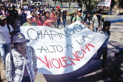 Se manifiestan en la UAch por mayor seguridad 