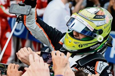 Reconocen a “Checo” como Piloto del día