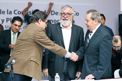 Instalan 4 comisiones de la Constituyente