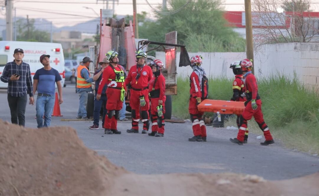 El cuerpo de Julio Manuel fue localizado a 49 metros al norte del punto donde cayó. Foto: Amalia Escobar / EL UNIVERSAL